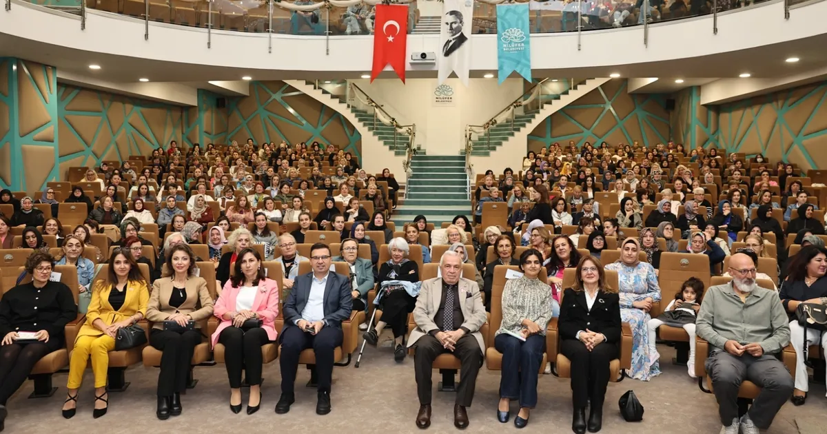 bursada niluferli kadinlar deniz gezginle dogaya kulak verdi nx3yyxtX.webp