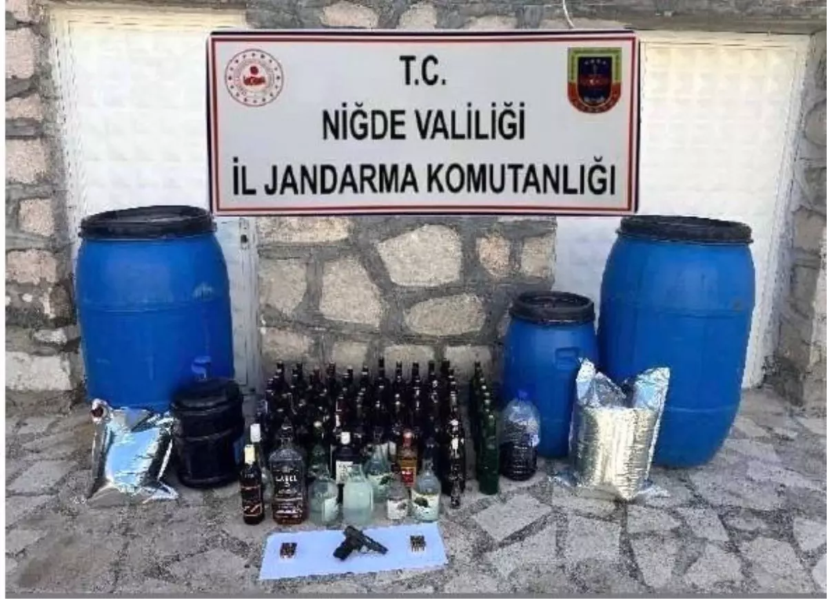 nigdede kacak alkol operasyonu HirgSmnn.jpg